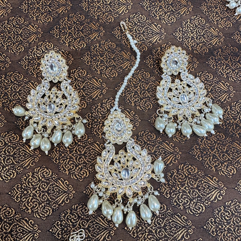 Indian jewelry